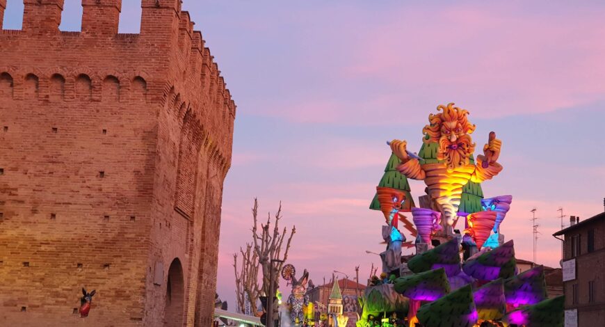 Carri del Carnevale di Fano